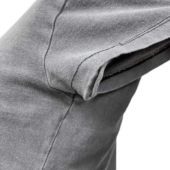 O'Neill Womens Size M Grey Short Sleeve Graphic Crop Top - Picture 2 of 6